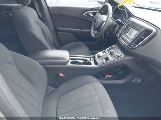 Chrysler 200 Limited 2016 1C3CCCAB6GN171178 Image 5