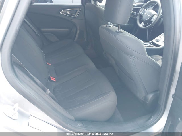 Chrysler 200 Limited 2016 1C3CCCAB6GN171178 Image 8