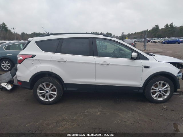 Ford ESCAPE SE 2018 1FMCU9GD2JUC12418 Image 14
