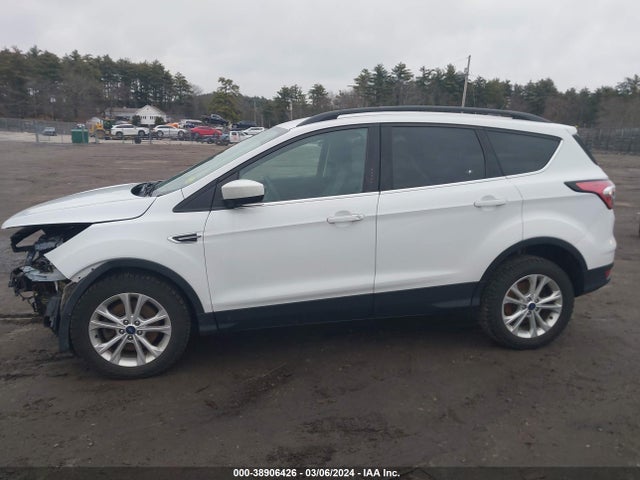 Ford ESCAPE SE 2018 1FMCU9GD2JUC12418 Image 15