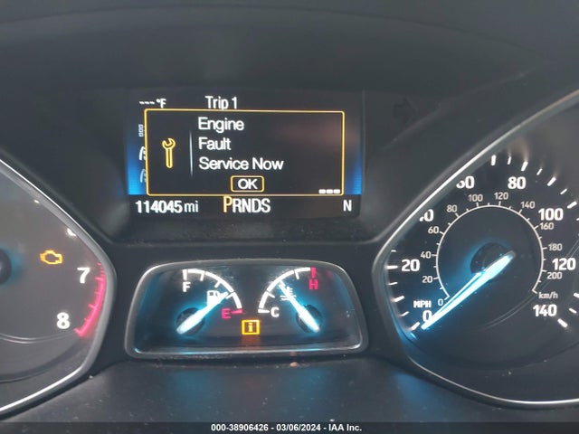 1FMCU9GD2JUC12418 Ford ESCAPE SE