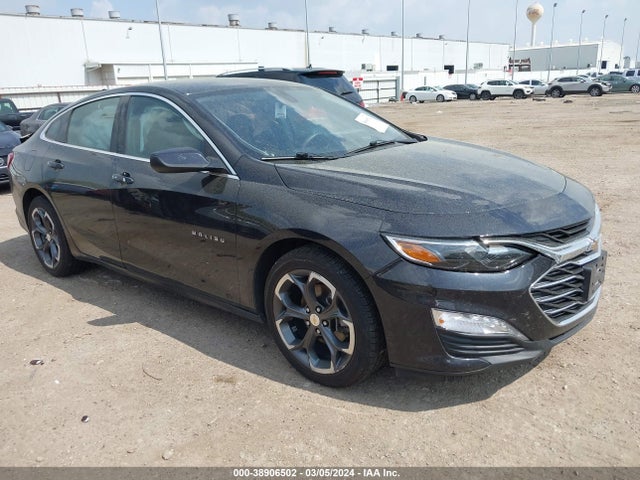 2022 1G1ZD5ST2NF176111 main image