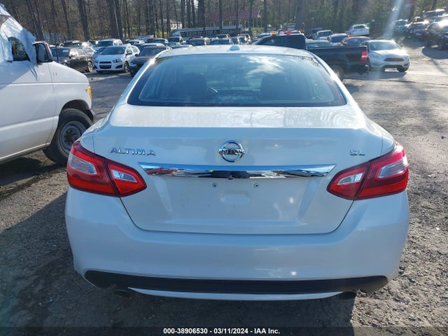 Nissan Altima 2.5 Sl 2017 1N4AL3AP5HC258135 Image 16
