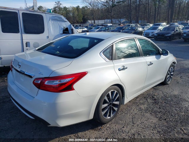 Nissan Altima 2.5 Sl 2017 1N4AL3AP5HC258135 Image 4