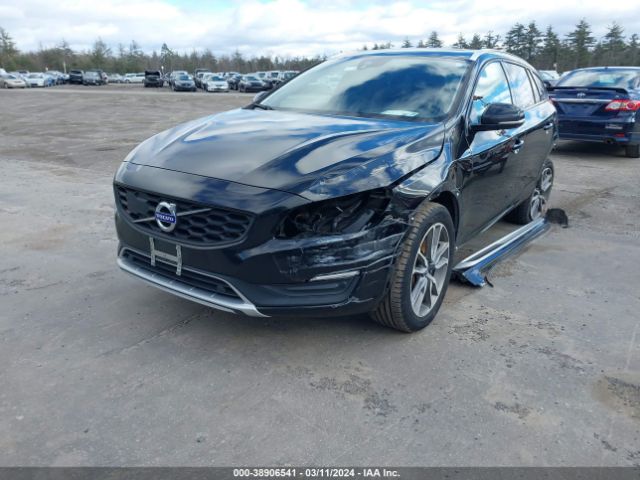 YV440MWK0J2054533 Volvo V60 Cross Country T5