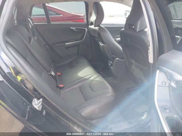 YV440MWK0J2054533 Volvo V60 Cross Country T5