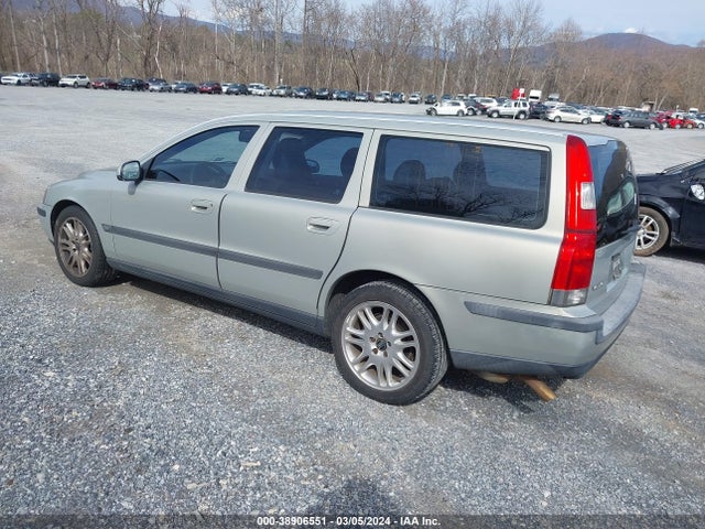 2001 VOLVO V70 T5 VIN: YV1SW53D512047723