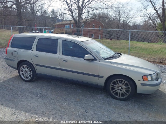2001 VOLVO V70 T5 VIN: YV1SW53D512047723