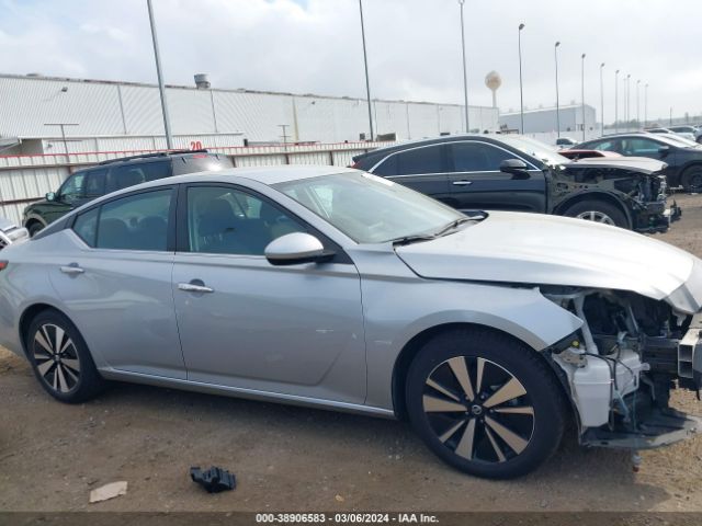 1N4BL4DV2NN308820 Nissan Altima Sv Fwd