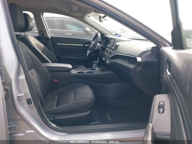 1N4BL4DV2NN308820 Nissan Altima Sv Fwd