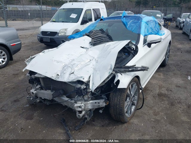 WDDWJ4KB3JF625574 Mercedes-Benz C 300 4matic