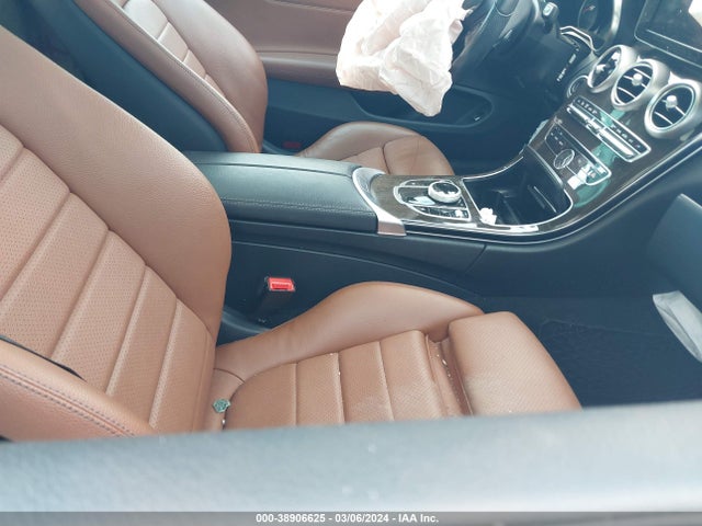 WDDWJ4KB3JF625574 Mercedes-Benz C 300 4matic