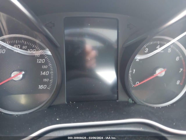 WDDWJ4KB3JF625574 Mercedes-Benz C 300 4matic