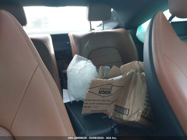 WDDWJ4KB3JF625574 Mercedes-Benz C 300 4matic