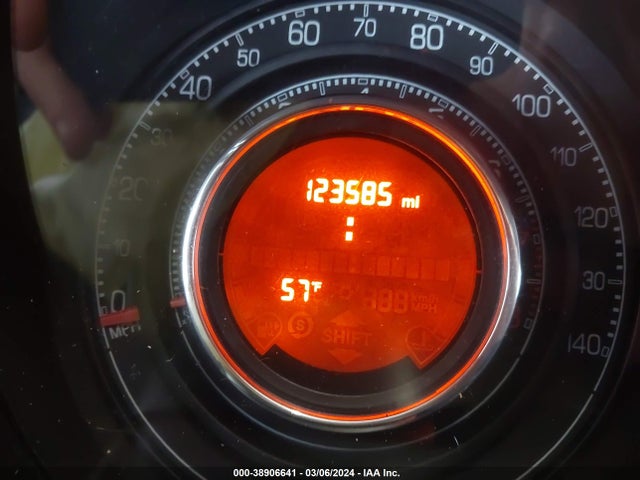 2013 FIAT 500 3C3CFFBR5DT554089 Photo 6