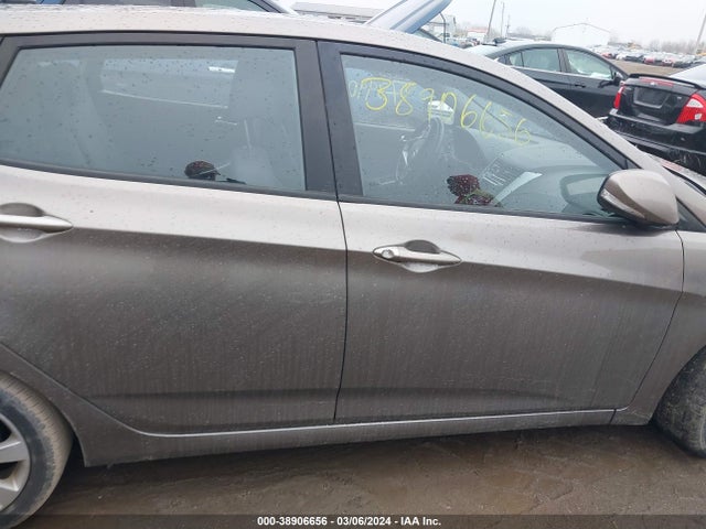 Hyundai ACCENT SE 2014 KMHCU5AE3EU161592 Image 13