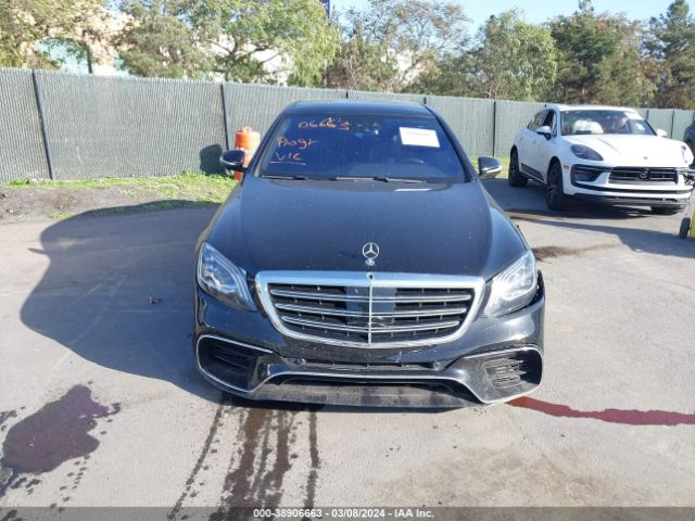 WDDUG8CB8FA156286 Mercedes-Benz S 550