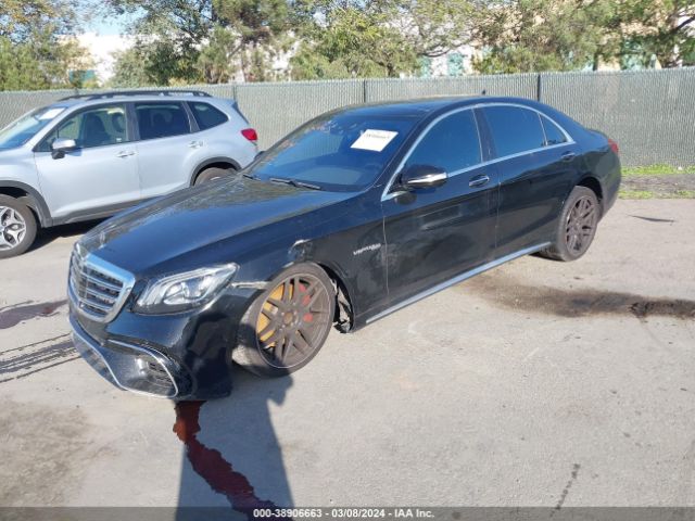 WDDUG8CB8FA156286 Mercedes-Benz S 550
