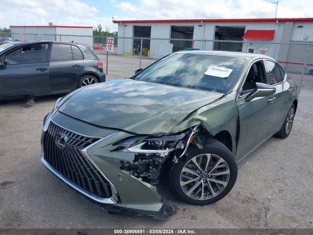 Lexus ES 350 2023 58ACZ1B13PU151341 Image 2