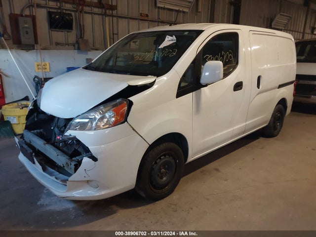 Nissan NV200 SV 2015 3N6CM0KN3FK695888 Image 2