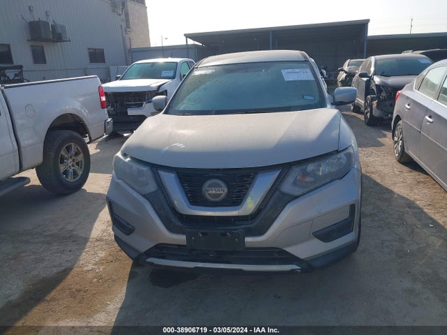 Nissan ROGUE S 2018 5N1AT2MT5JC714259 Image 12