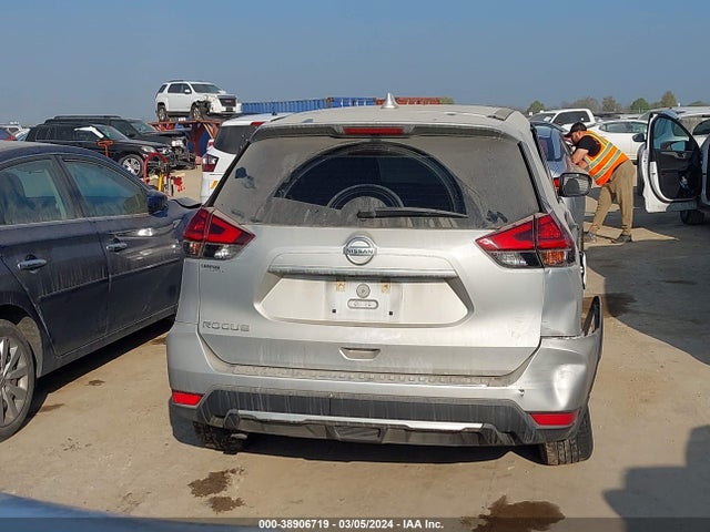 Nissan ROGUE S 2018 5N1AT2MT5JC714259 Image 16