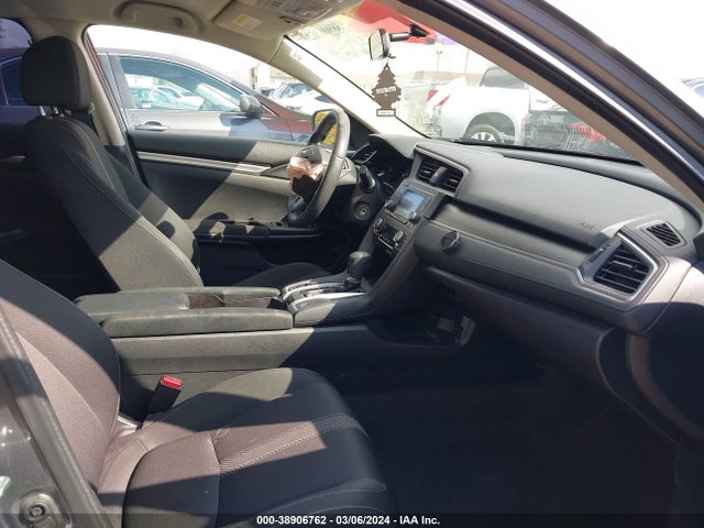 Honda Civic Lx 2017 2HGFC2F58HH538373 Image 5