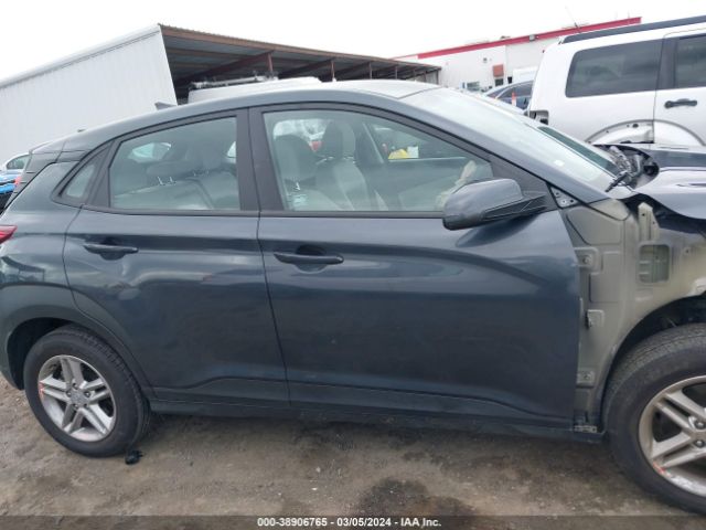 KM8K2CAB6NU762118 Hyundai Kona Se