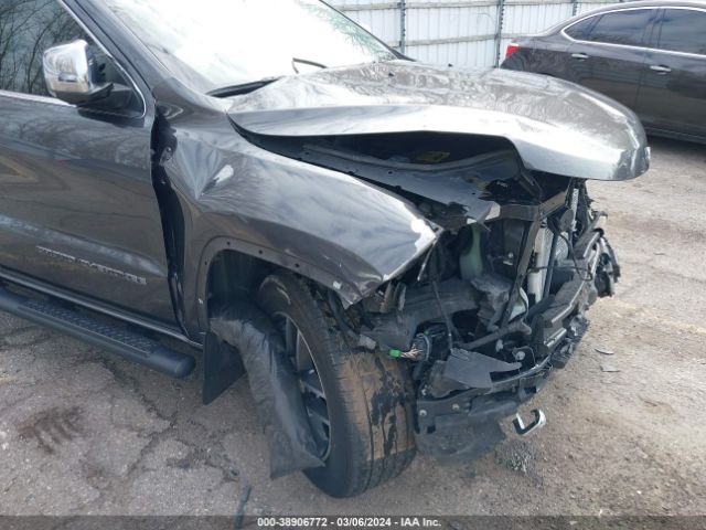 1C4RJFCT3JC407422 Jeep Grand Cherokee Overland 4x4