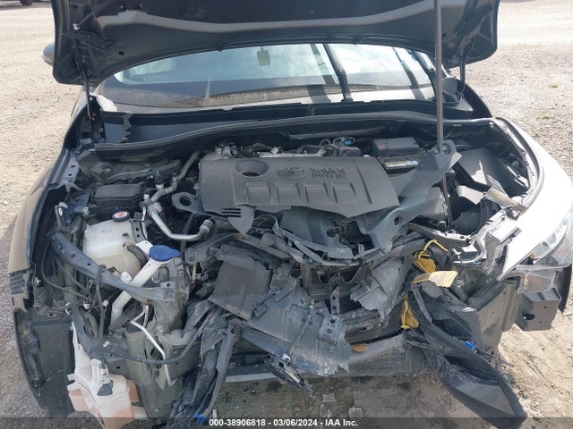 Toyota C-HR LE 2021 NMTKHMBX4MR135941 Image 10