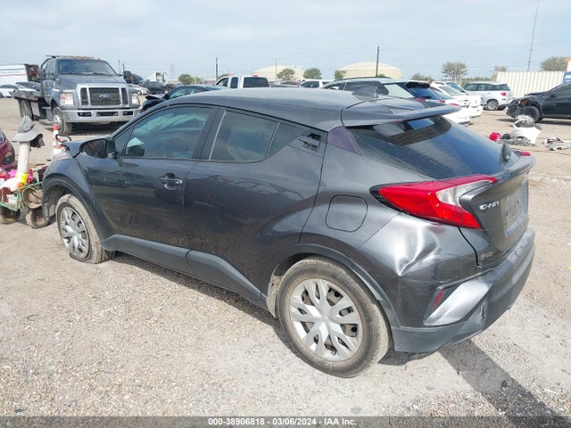 Toyota C-HR LE 2021 NMTKHMBX4MR135941 Image 3