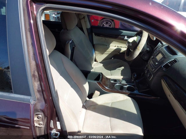 KIA SORENTO LX 2014 5XYKT3A61EG548515 Image 5