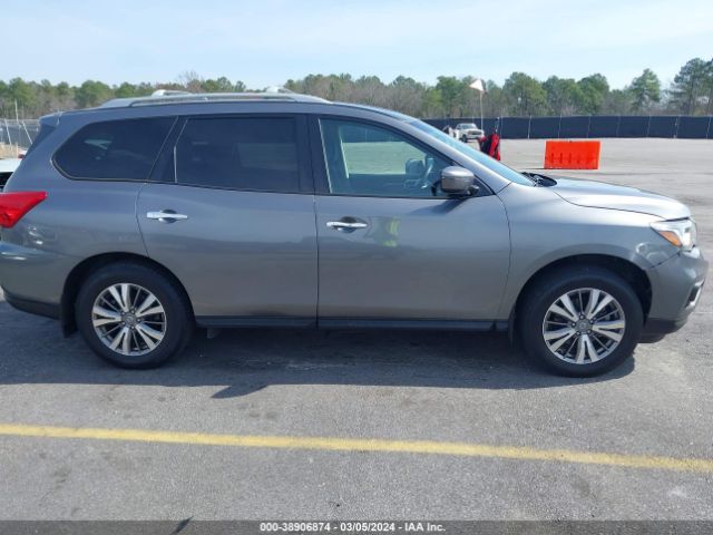 5N1DR2AN8LC597040 Nissan Pathfinder S 2wd