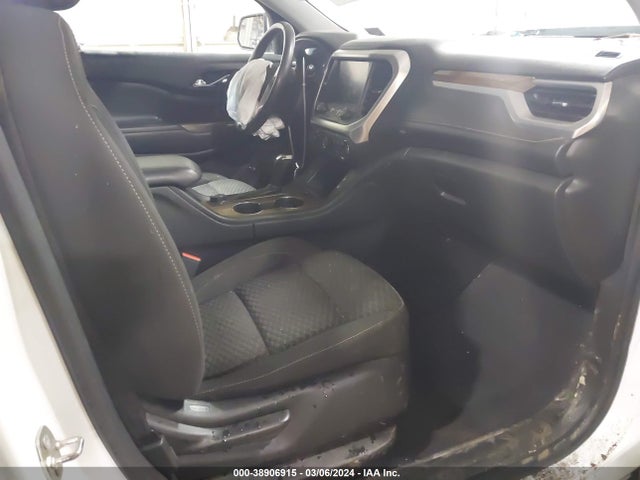1GKKNSLS0HZ318182 GMC Acadia Sle-2