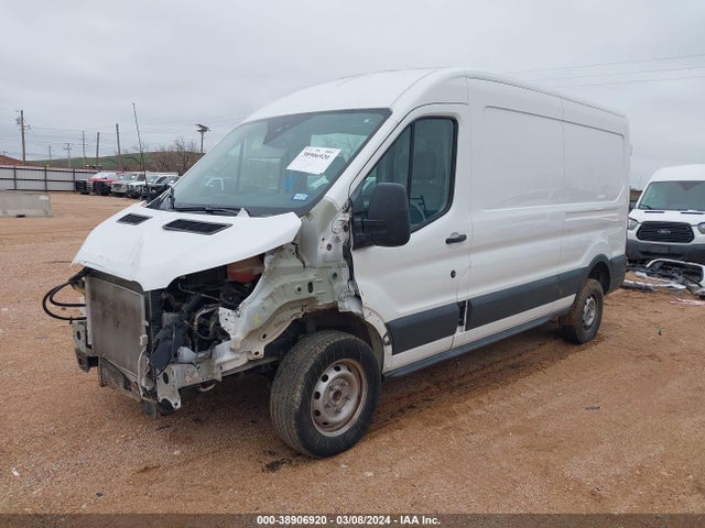 Ford Transit-250 2018 1FTYR2CG9JKA31590 Image 2
