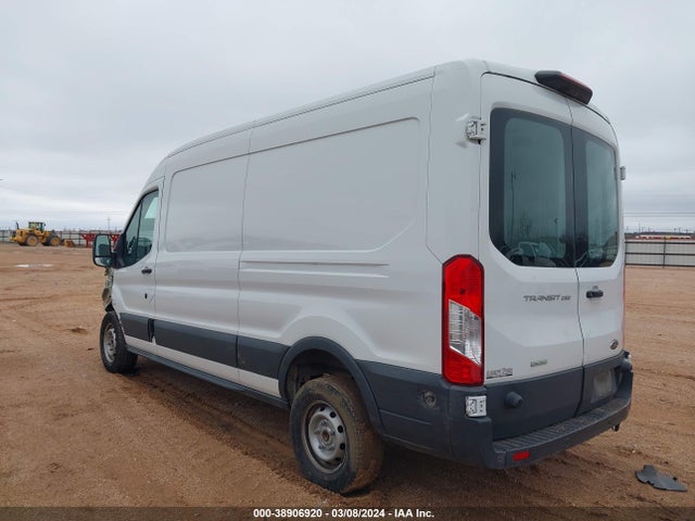 Ford Transit-250 2018 1FTYR2CG9JKA31590 Image 3
