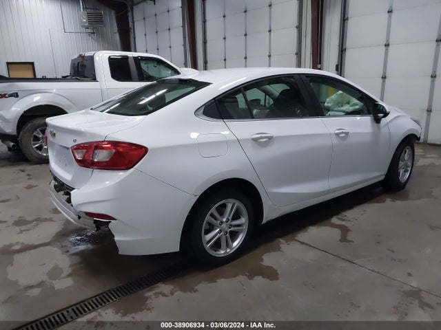 Chevrolet Cruze Lt Auto 2018 1G1BE5SM5J7242548 Image 4