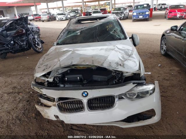 WBA8E1G50JNU93000 BMW 320i