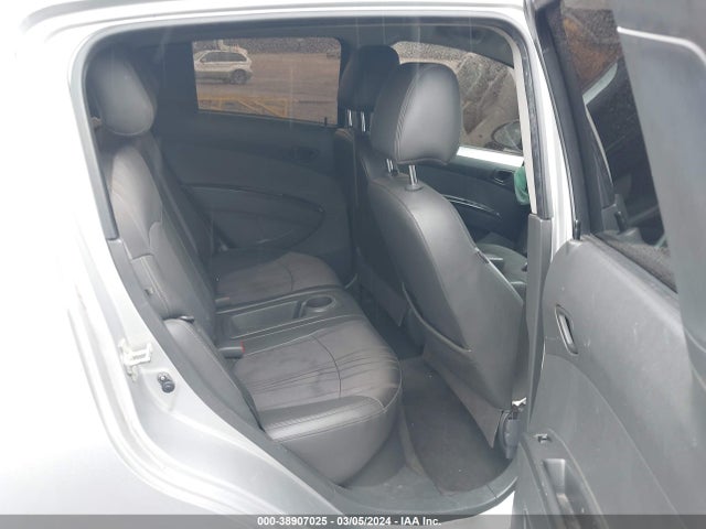 Chevrolet Spark 1lt Auto 2014 KL8CD6S95EC561437 Image 8