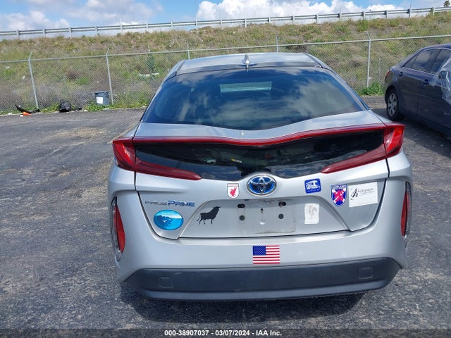 Toyota Prius Prime Premium 2017 JTDKARFP5H3066293 Image 17