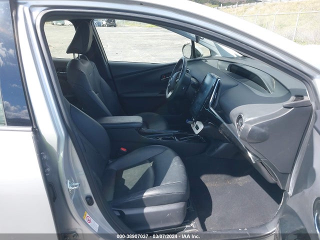 Toyota Prius Prime Premium 2017 JTDKARFP5H3066293 Image 5