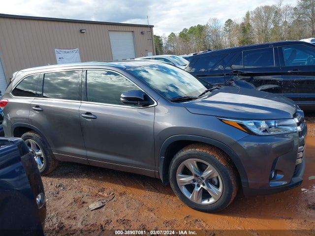 Toyota Highlander Limited 2017 5TDDZRFH7HS463920 Image 13