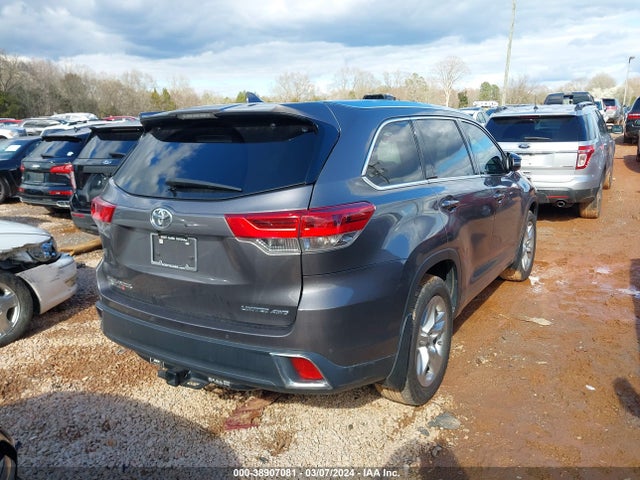 Toyota Highlander Limited 2017 5TDDZRFH7HS463920 Image 4