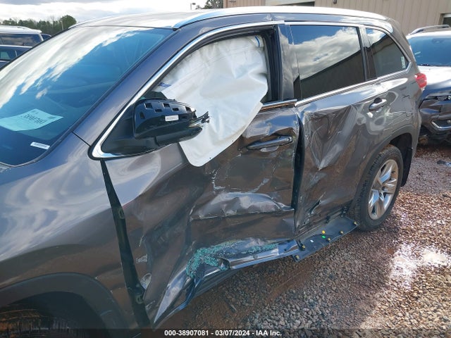 Toyota Highlander Limited 2017 5TDDZRFH7HS463920 Image 6