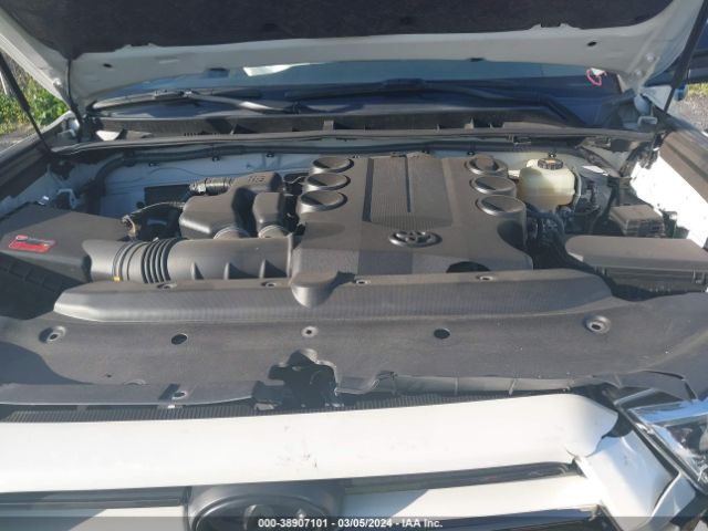 JTEBU5JR3L5804013 Toyota 4runner Nightshade Special Edition