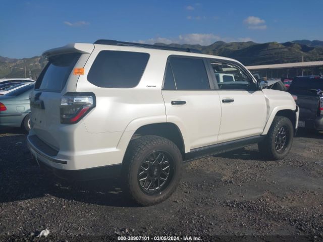JTEBU5JR3L5804013 Toyota 4runner Nightshade Special Edition