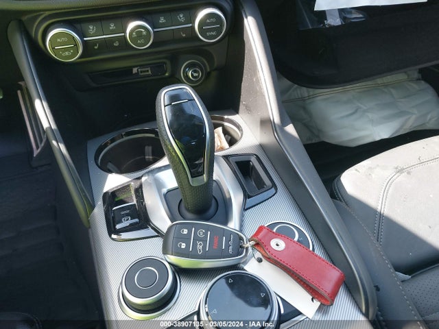ZARFAMBN8N7665062 Alfa Romeo Giulia Veloce Ti Rwd