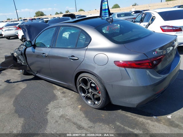 ZARFAMBN8N7665062 Alfa Romeo Giulia Veloce Ti Rwd
