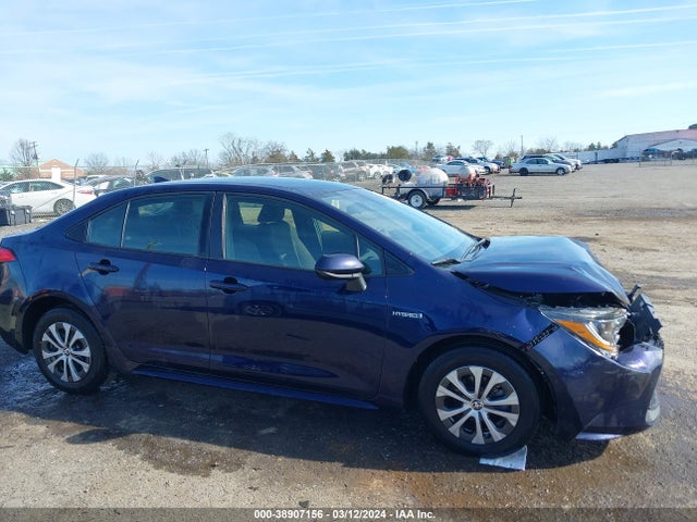 Toyota Corolla Hybrid Le 2021 JTDEAMDE5MJ027369 Image 13