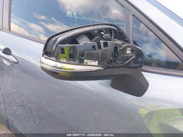 Toyota Corolla Cross Le 2022 7MUBAABG7NV035473 Image 19